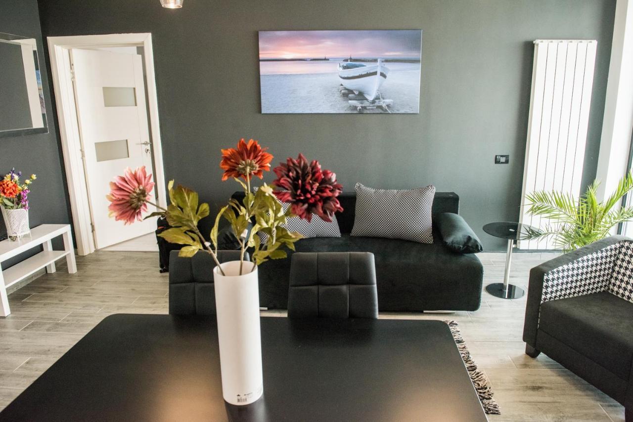 Diamond View Apartments Mamaia Bagian luar foto